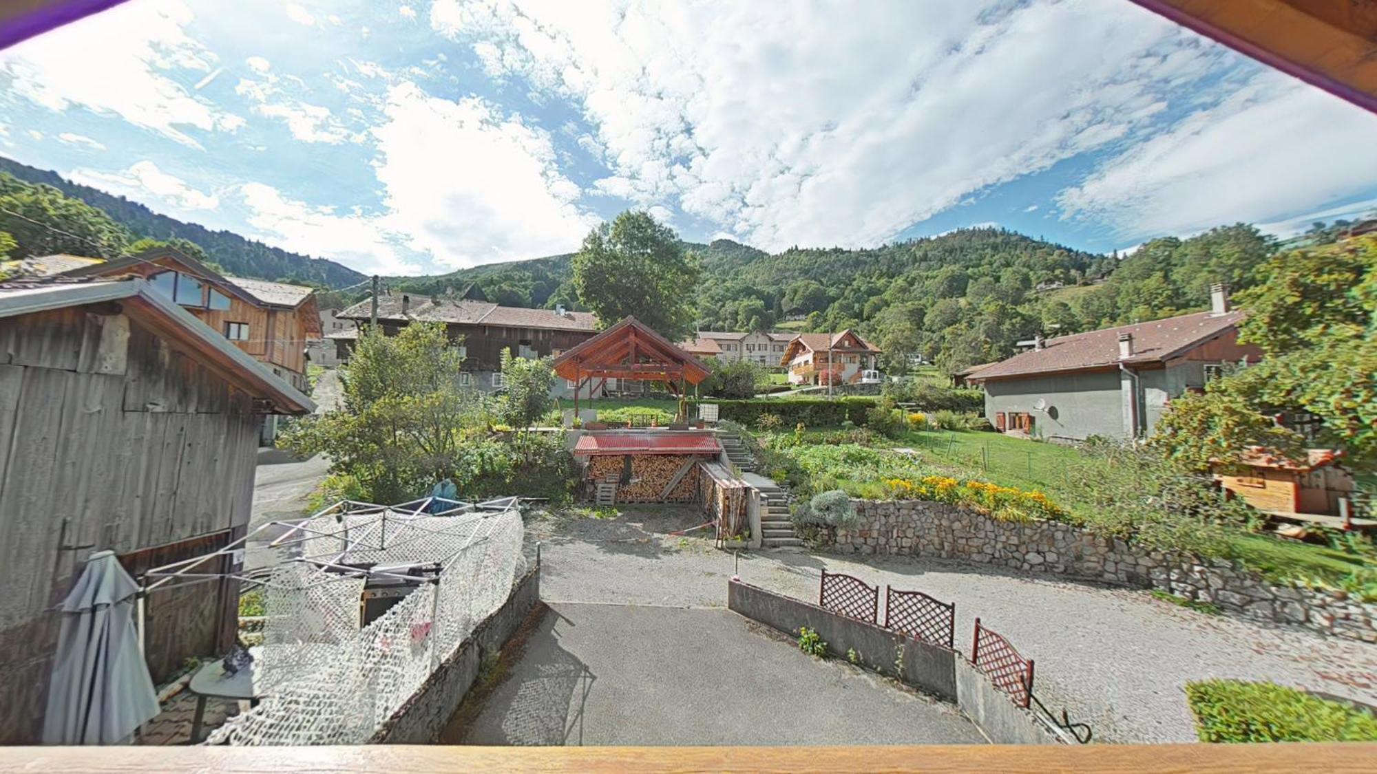 T2 Tout Confort Avec Balcon Au Calme Entre Lac Et Montagne Brizon Exterior foto